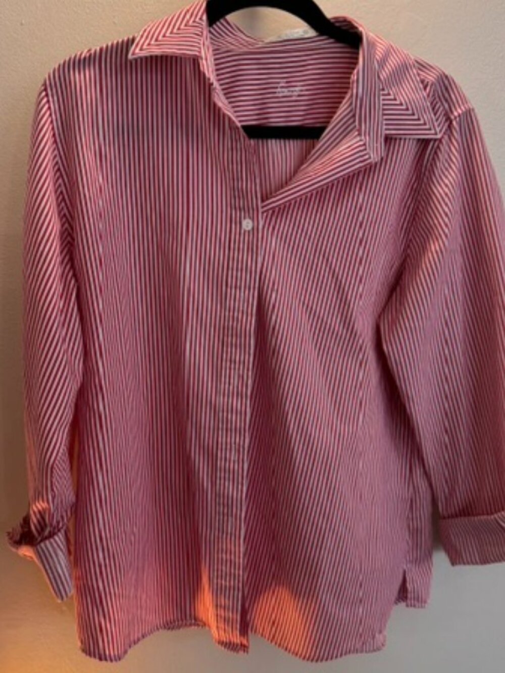 Foxcroft women's long-sleeve button-up shirt - red and white